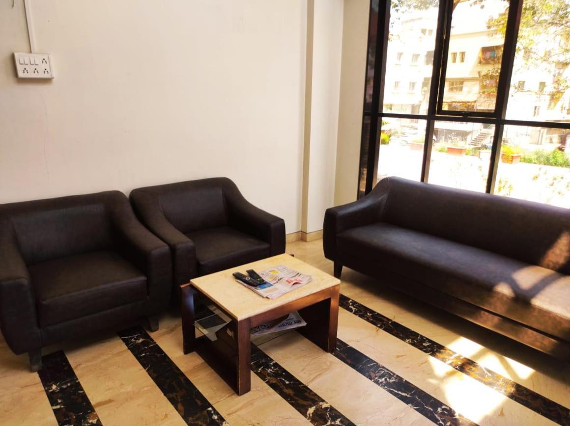 Hotel Manasi Inn 사타라 외부 사진